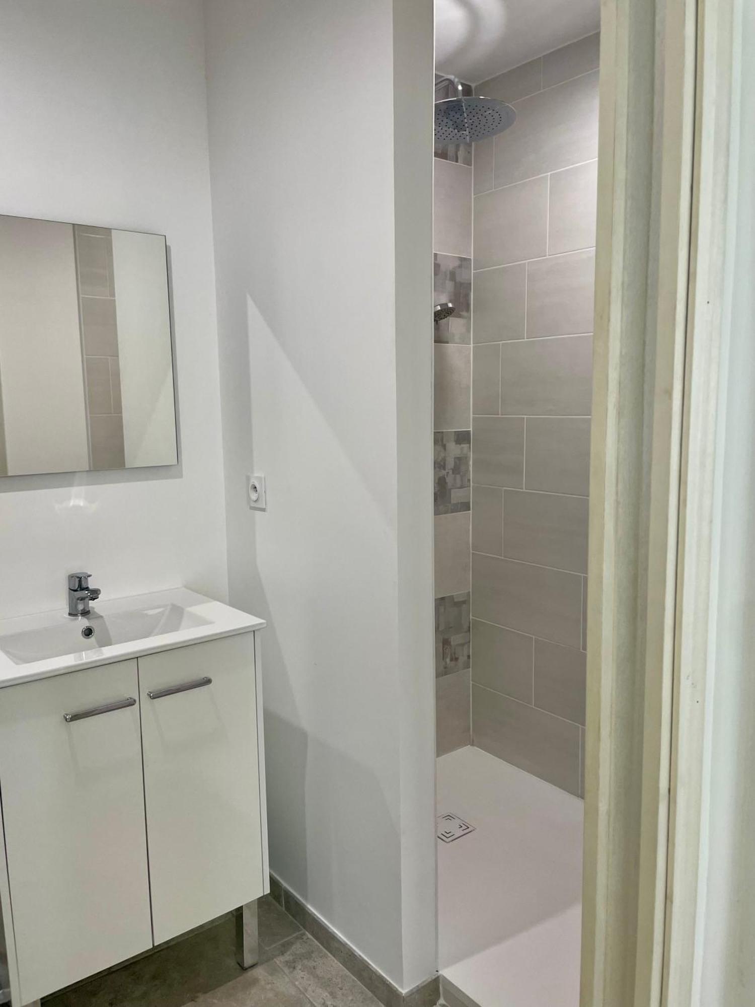 Appartamento T2 Renove Avec Terrasse Au Coeur Des Cevennes Saint-Germain-de-Calberte Esterno foto